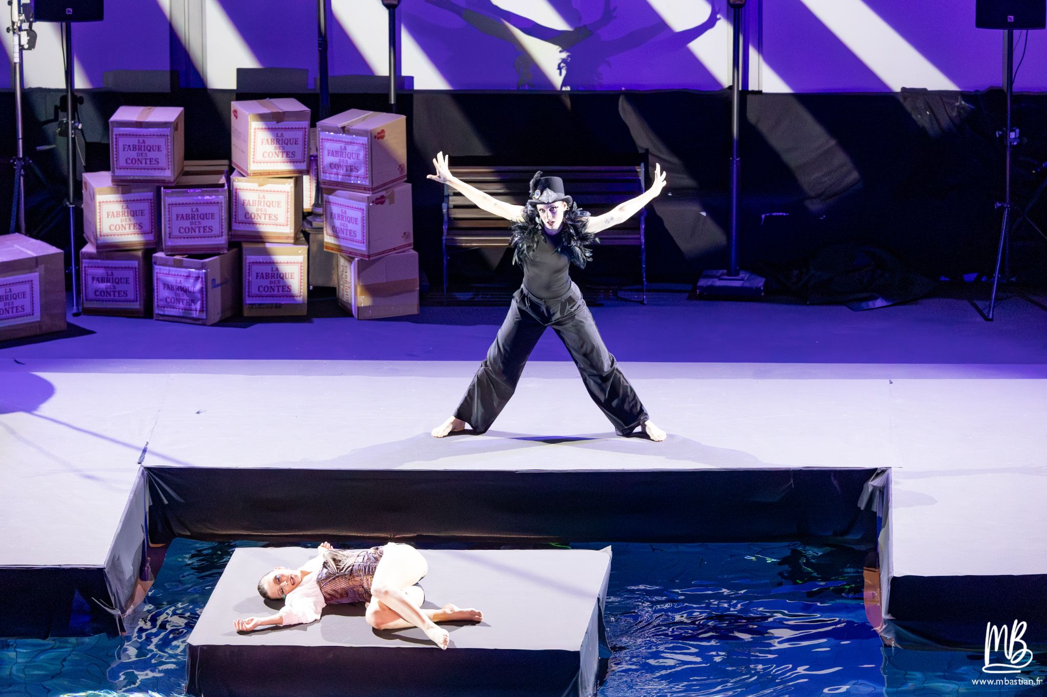 20251206 LA FABRIQUE A CONTES (BNS) MB 96